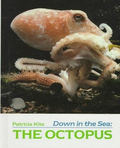 Cover of Down in the sea by L. Patricia Kite