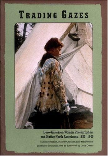 Cover of Trading gazes by [name missing]