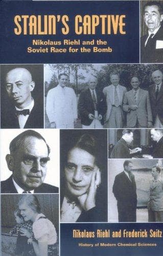 Cover of Stalin's captive by Nikolaus Riehl