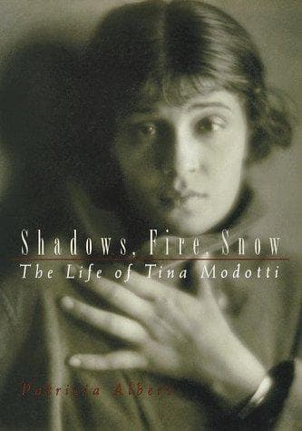 Cover of Shadows, fire, snow by Patricia Albers