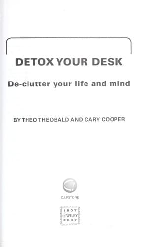 Cover of Detox your desk by Theo Theobald