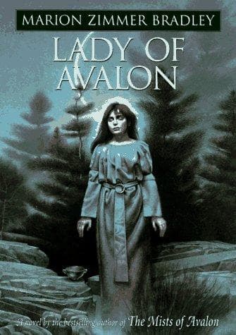 Cover of Lady of Avalon by Marion Zimmer Bradley